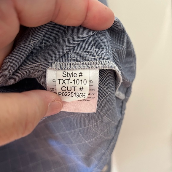 Mizzen + Main button down collared shirt. Standard Fit. Poly. Blue and white - Picture 4 of 12